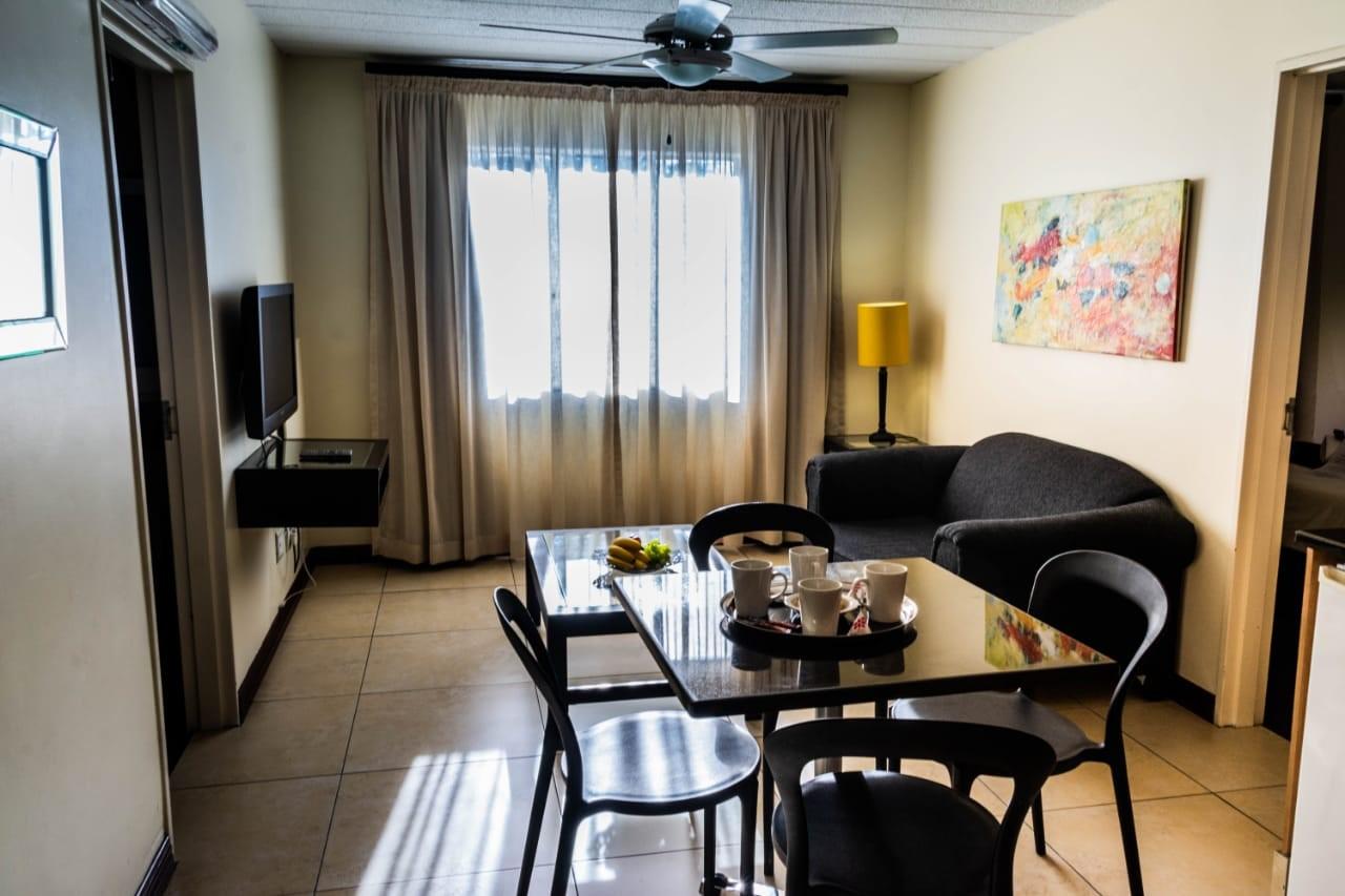Premiere Classe Apartment Hotel Johannesbourg Extérieur photo