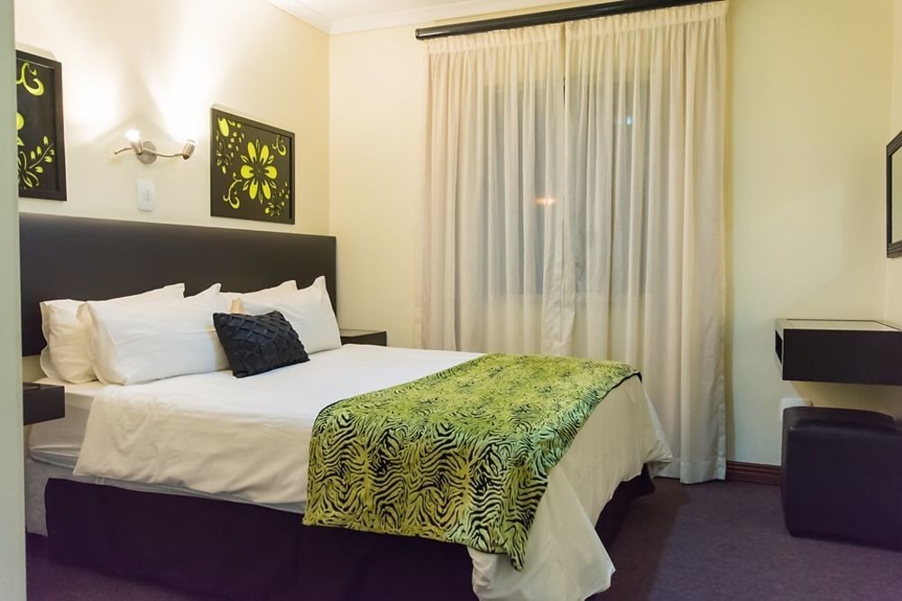 Premiere Classe Apartment Hotel Johannesbourg Extérieur photo
